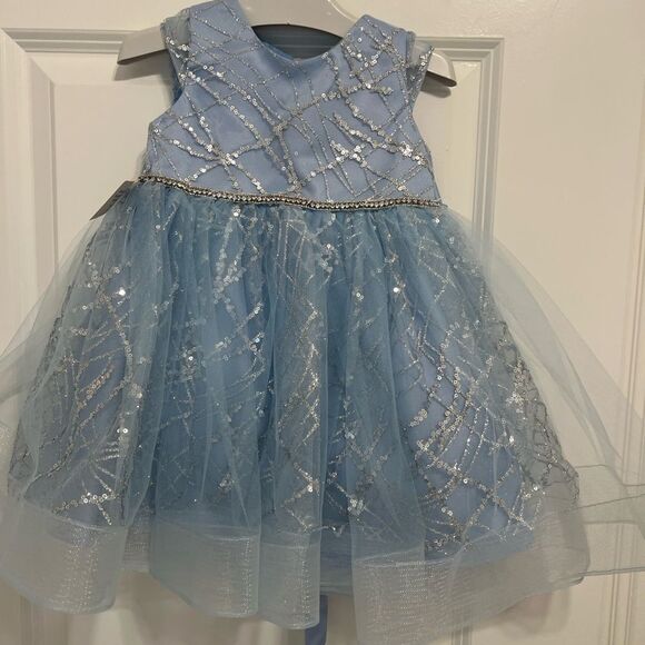 Birthday or holiday 12 months baby girl dress - Picture 6 of 6